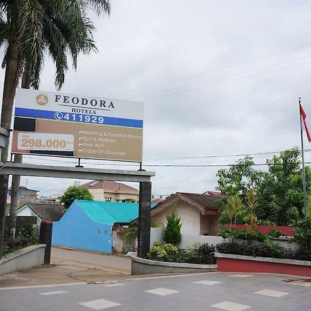 מלון פאלמבאנג Feodora Airport מראה חיצוני תמונה